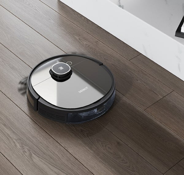Ozmo 950 kết hợp giữa chức năng hút bụi với hệ thống lau thông minh